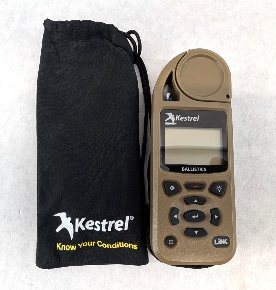 Kestrel 5700 Ballistics Weather Meter W/ Link: With soft carrying bag