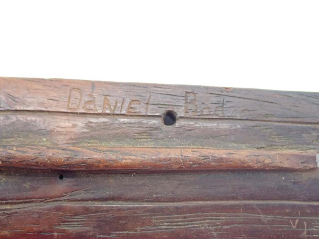 Philippine Moro Curved Blade Knife & Scabbard - 4