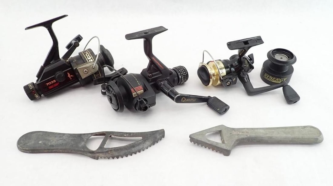 Assorted Fishing Lot (1 of 7)