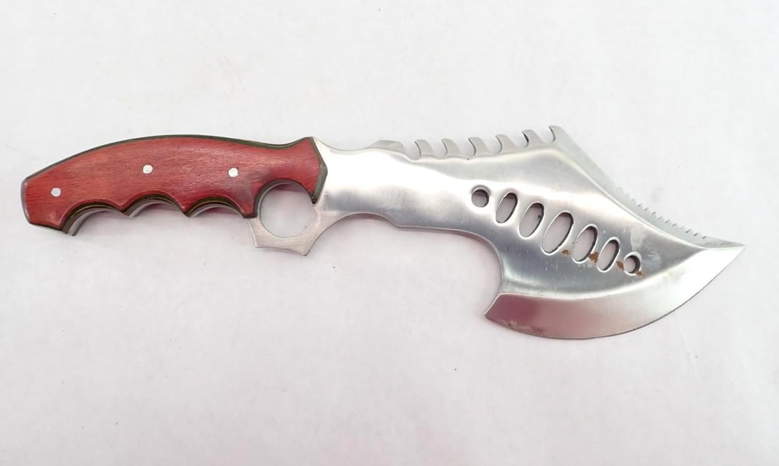(10) Fantasy Swords/Knives - 11