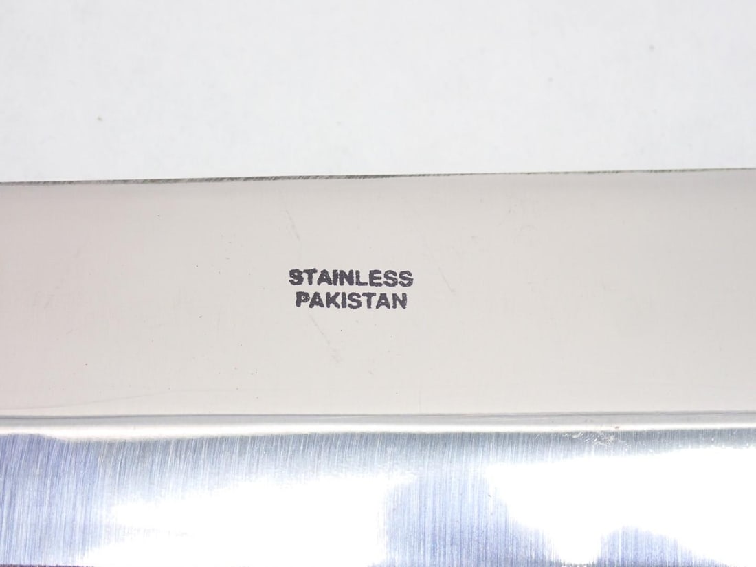(10) Fantasy Swords/Knives - 3