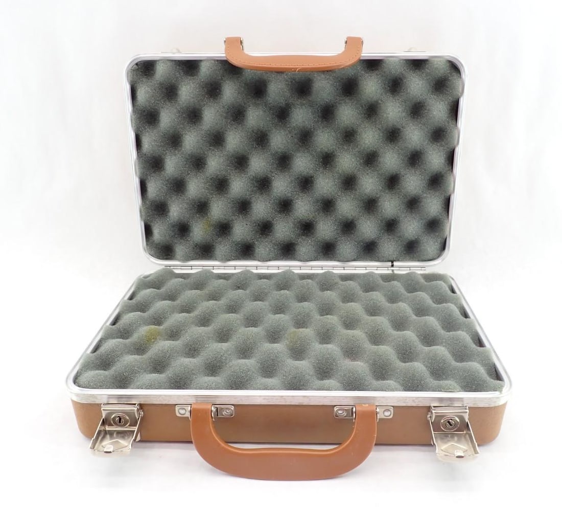 Gun Guard Hard Sided Locking Pistol Case - 2