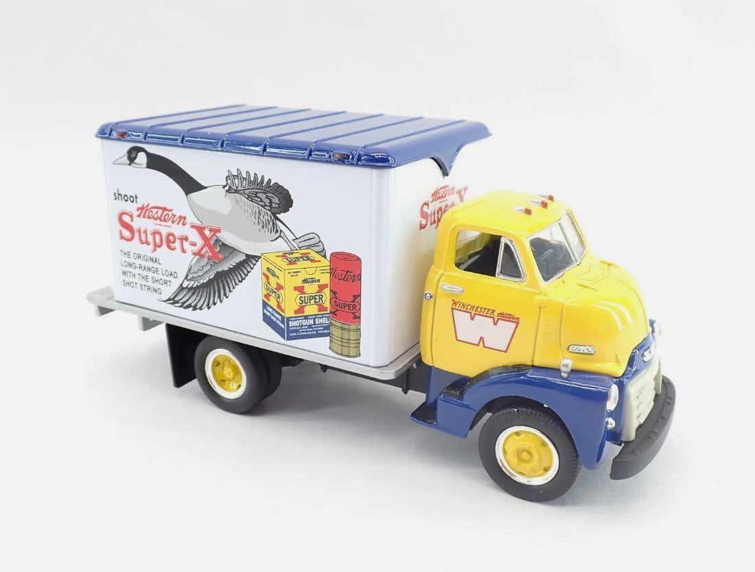 Toy Collector Club of America Winchester Model Truck - 3