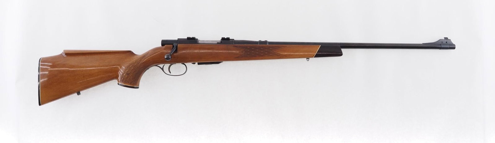 Savage-Anschutz Model 153 Rifle (1 of 20)
