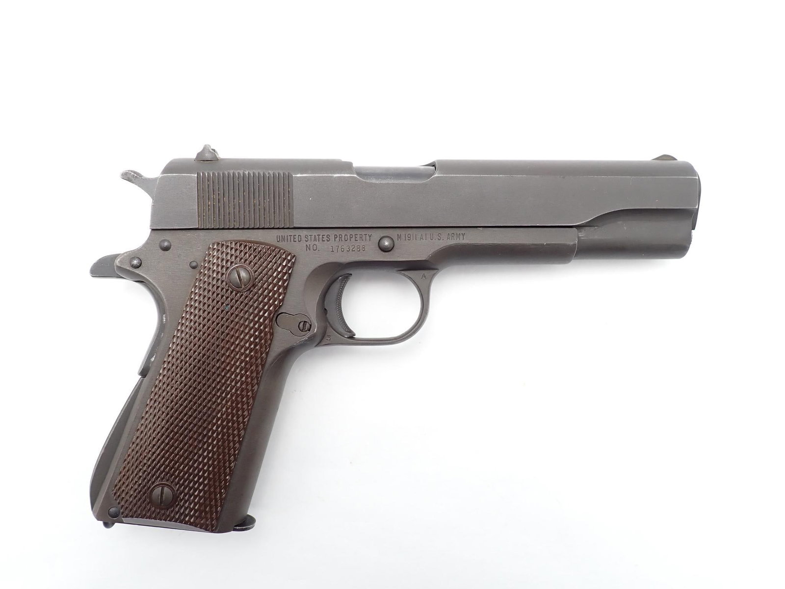 Remington Rand 1911A1 Pistol (1 of 14)