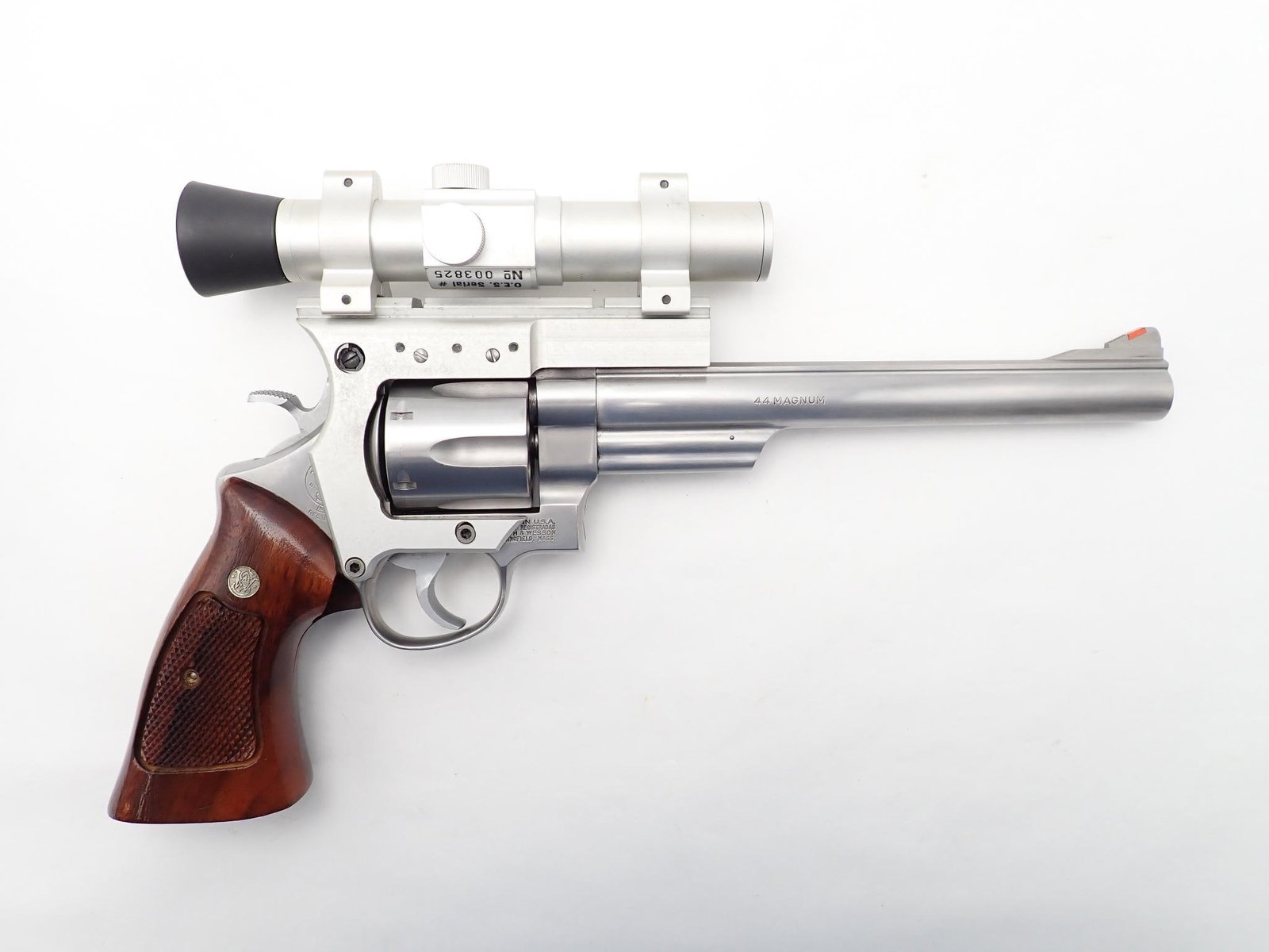 Smith & Wesson Model 629-1 Revolver - 2