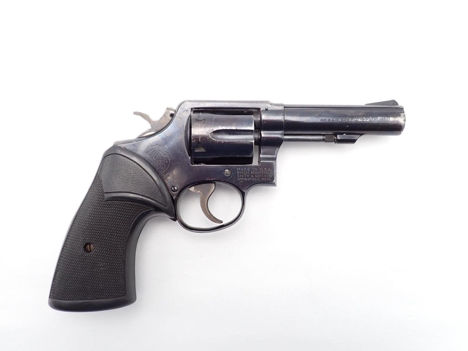 Smith & Wesson Model 10-6 Revolver - 2