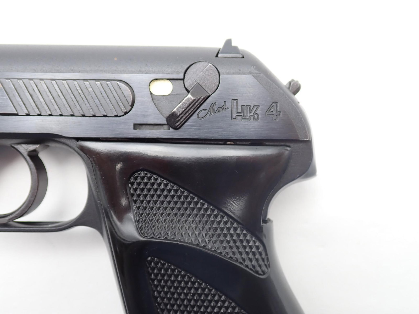 Heckler and Koch HK4 Pistol - 8