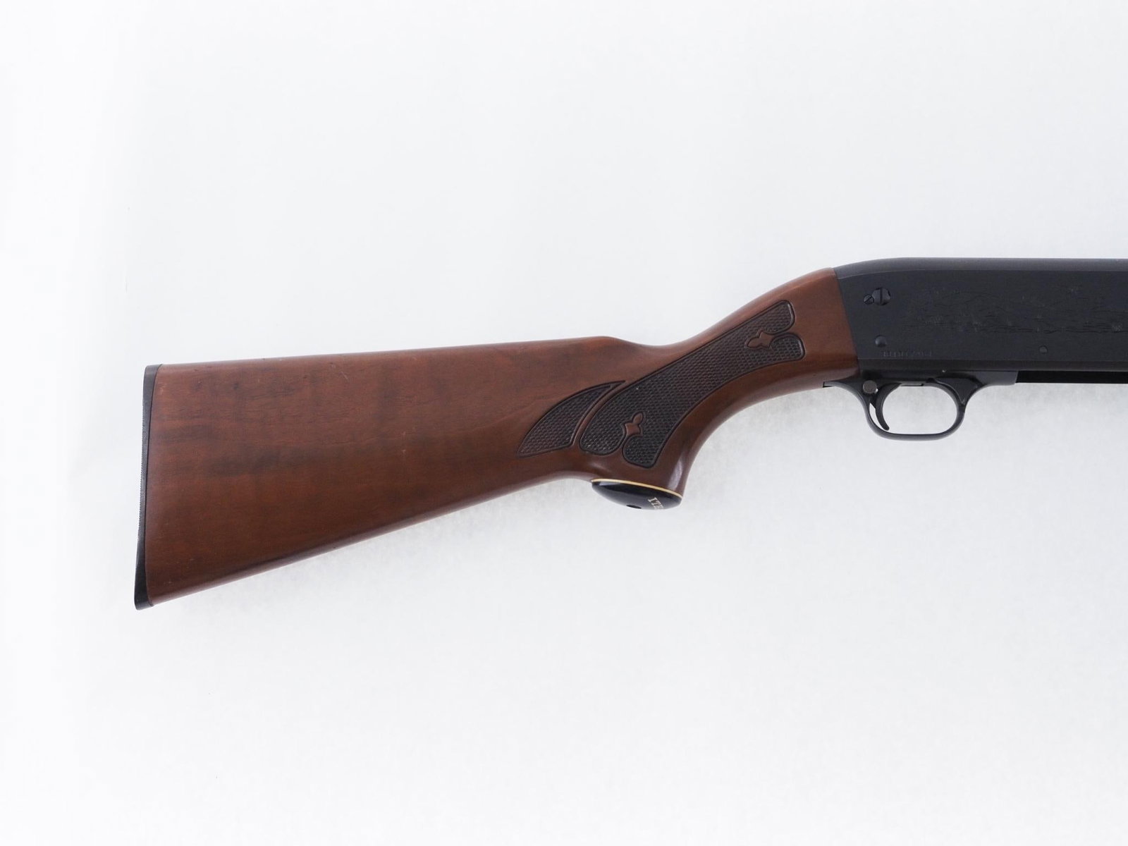 Ithaca Model 37 Shotgun - 4