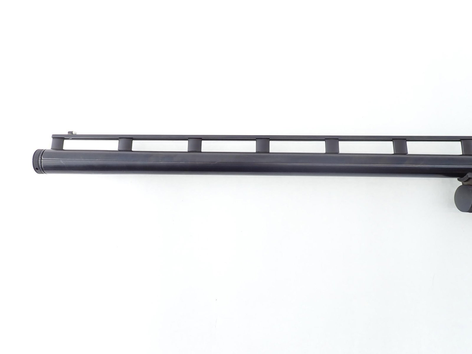 Mossberg 500 AHT Shotgun - 16