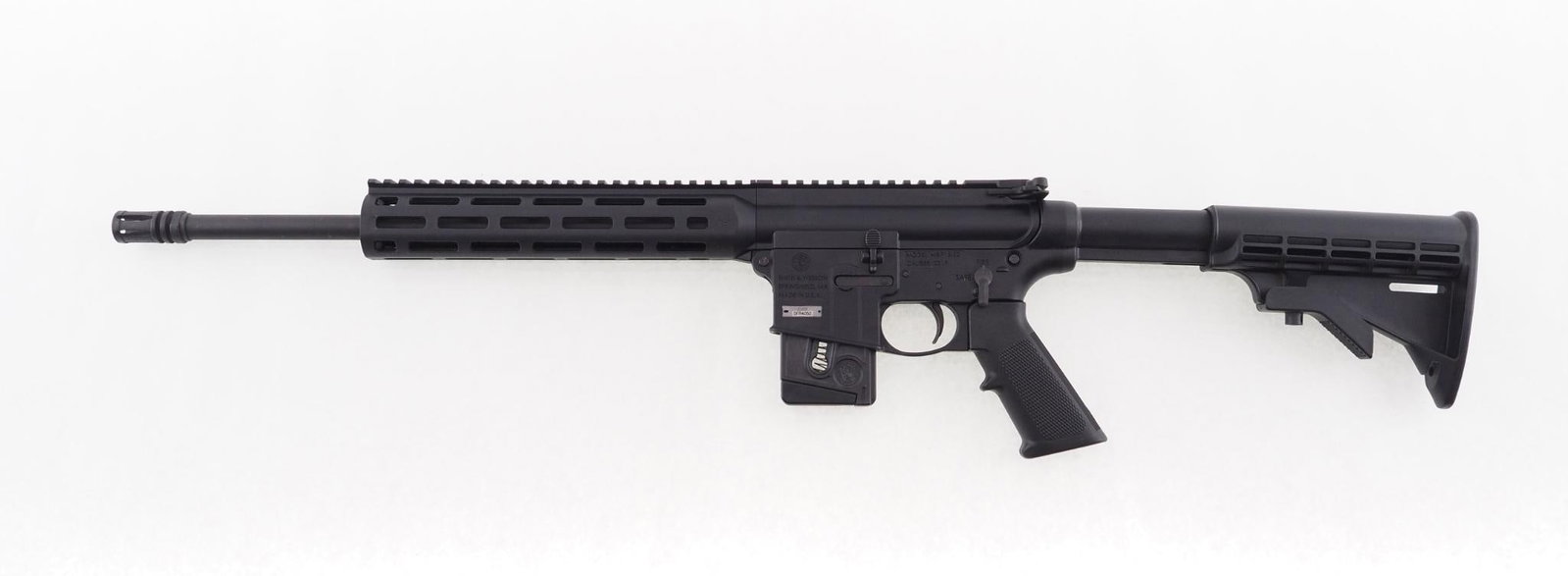 Smith & Wesson M+P15-22 Rifle - 2
