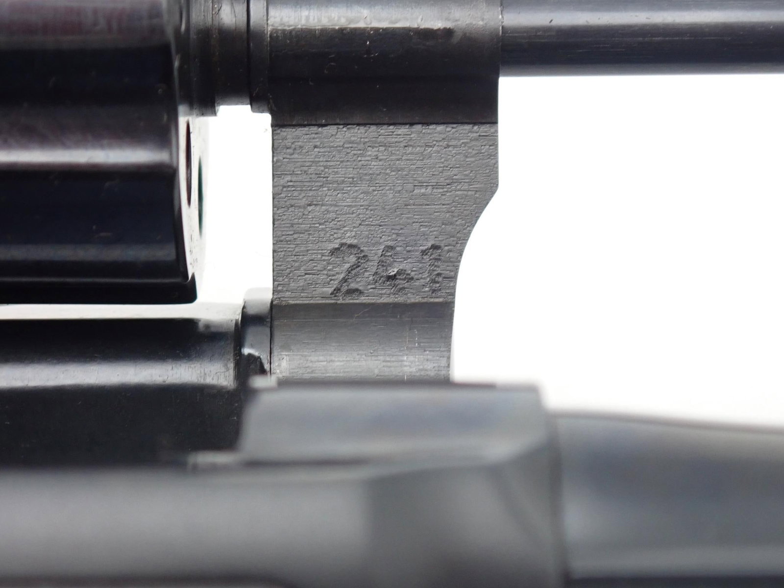 Smith & Wesson 48-7 Revolver - 14
