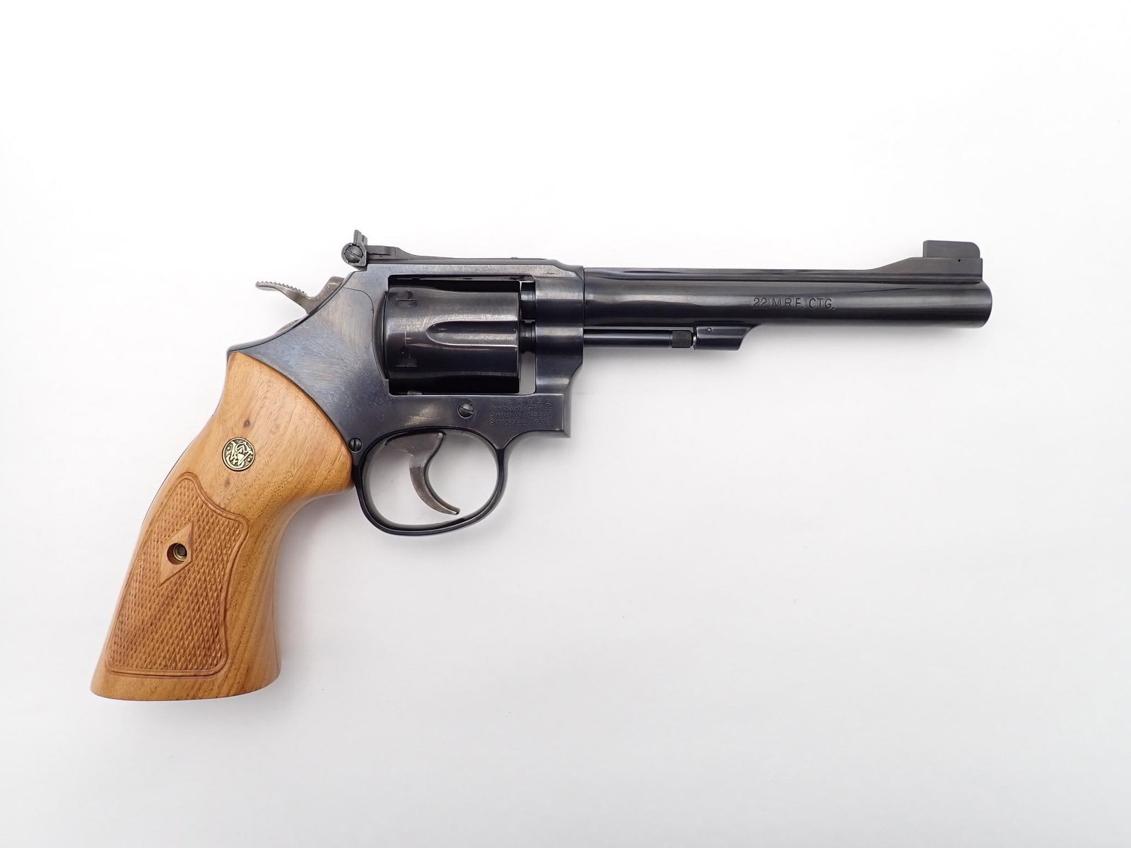 Smith & Wesson 48-7 Revolver - 2