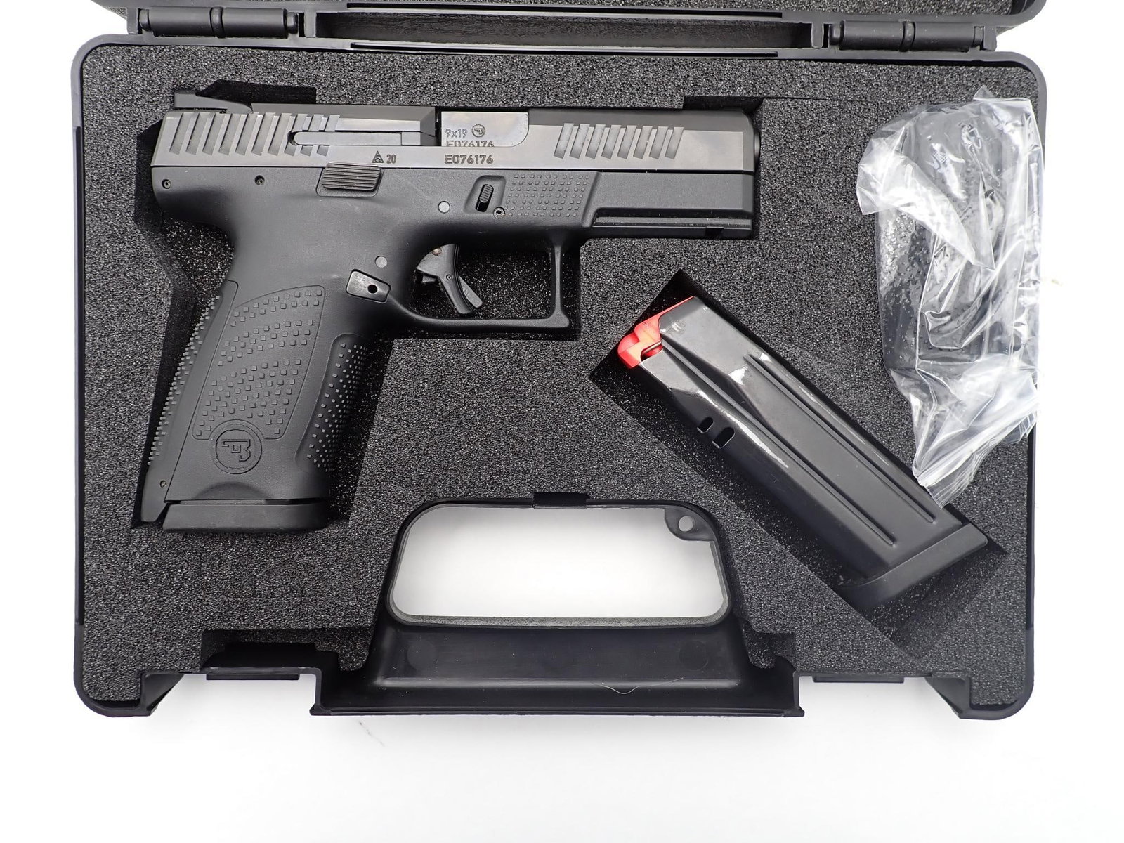 CZ P-10C Pistol - 16
