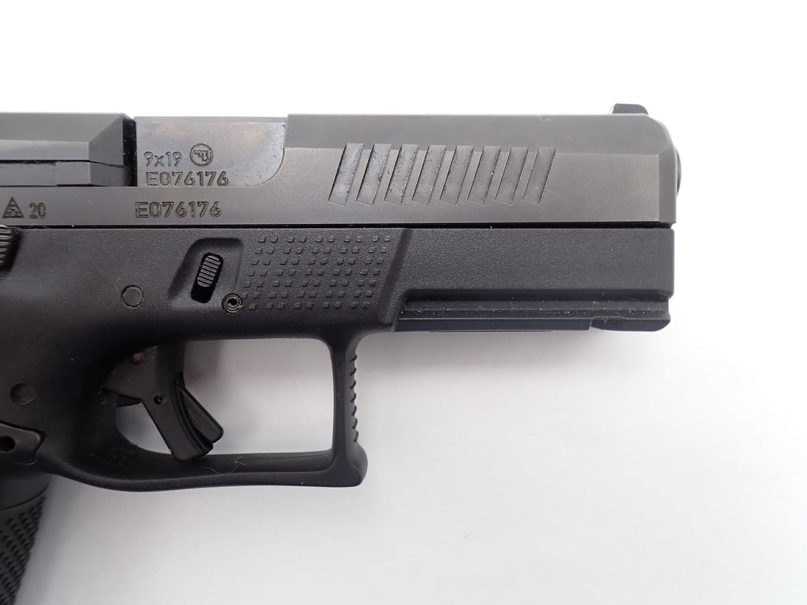 CZ P-10C Pistol - 5