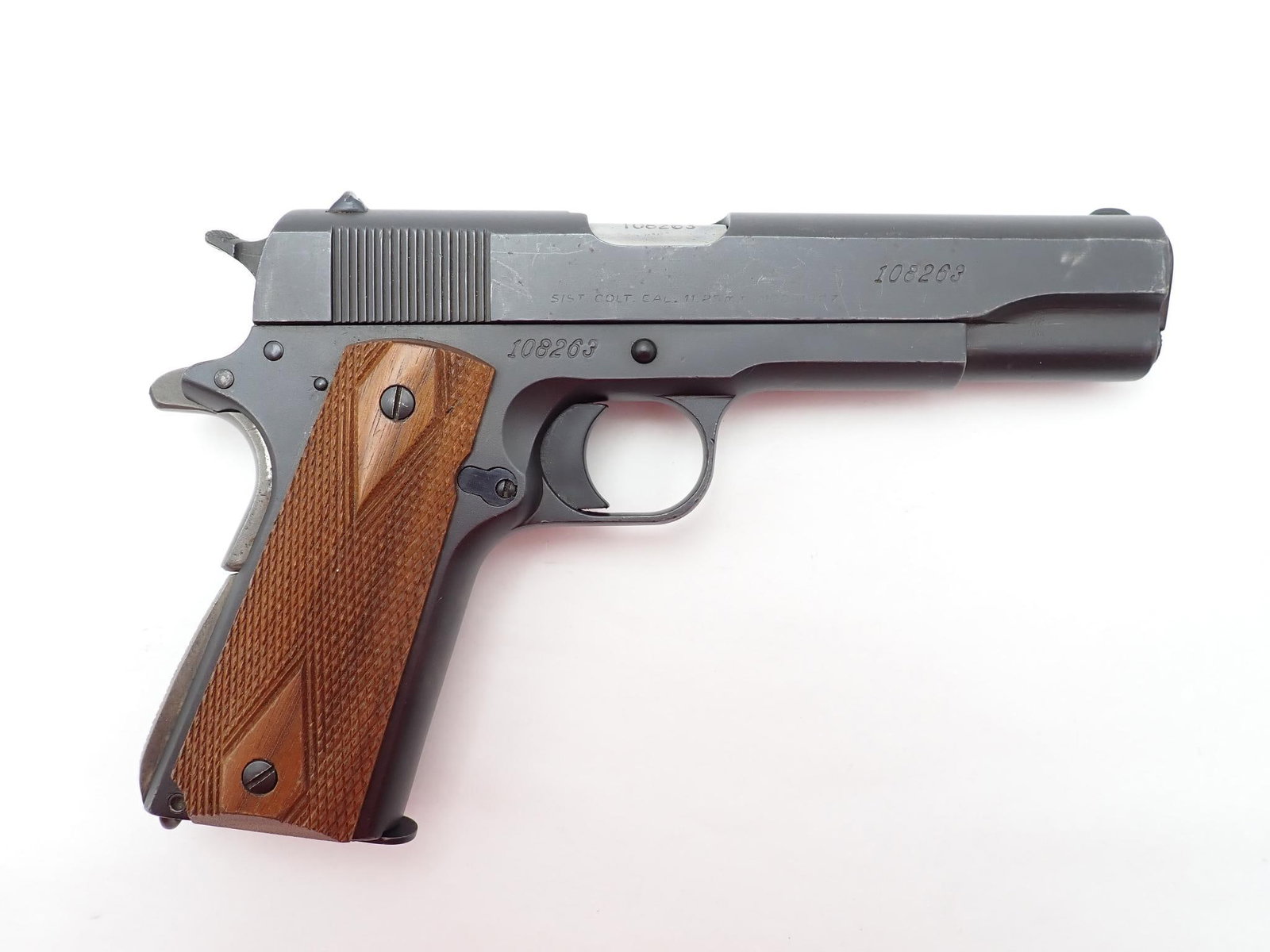 DGFM Colt 1911A1 Pistol (1 of 14)