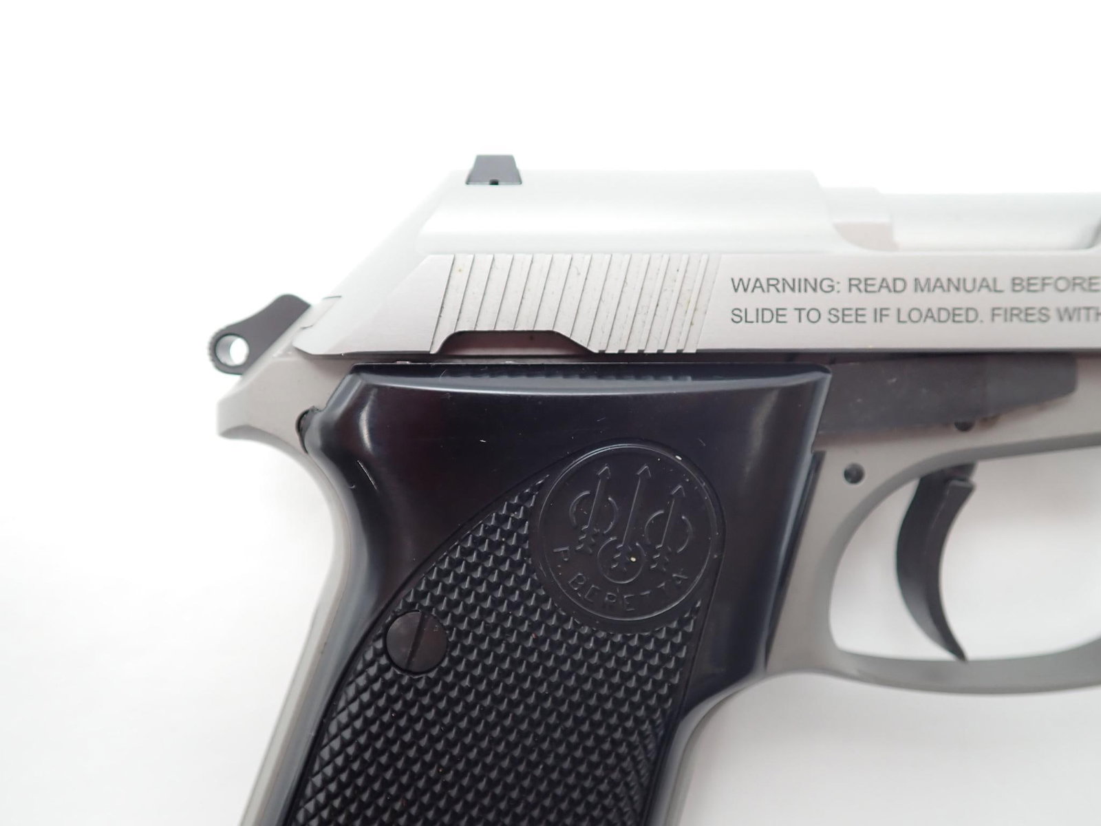 Beretta 3032 Tomcat Pistol - 4