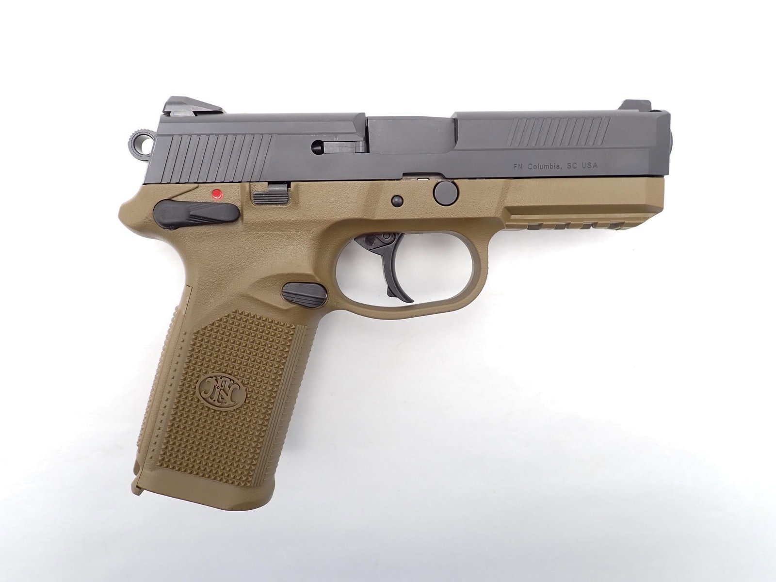 FN FNX-45 Pistol: SN: FX3U177958 Cal: .45 ACP Action Type: Semi Auto Barrel Length: 4.5" Sights/Optics: Factory sights Stock: FDE polymer frame Finish: Black coating Finish Cond: Original Bore: Very Good Overall Cond: