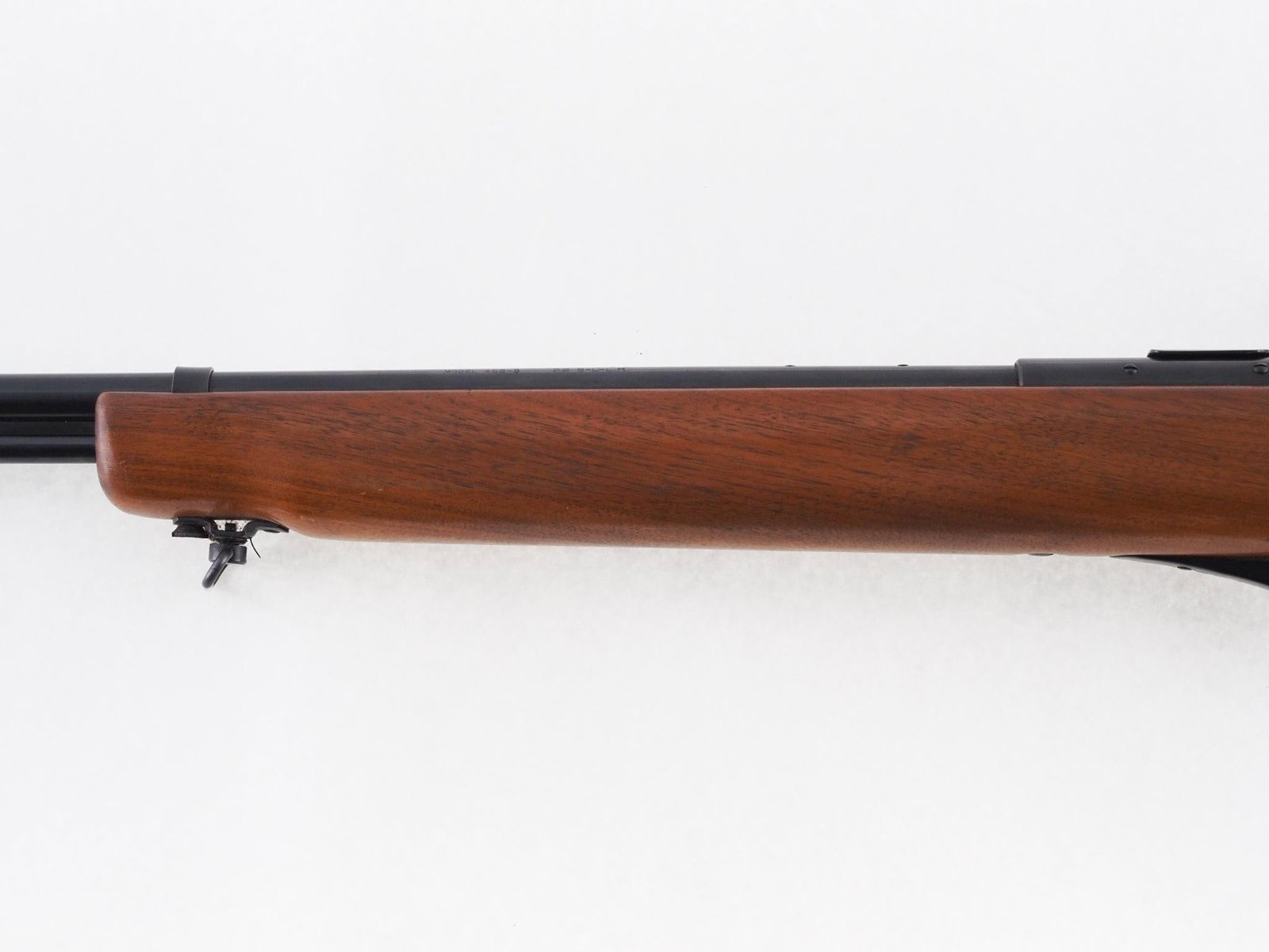 Mossberg 468-B Rifle - 16