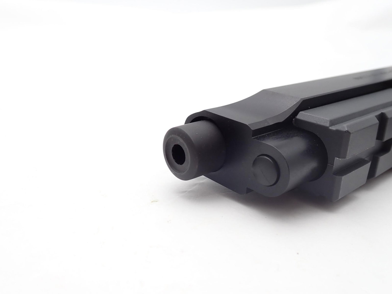 Umarex Beretta 92FSR Pistol - 12