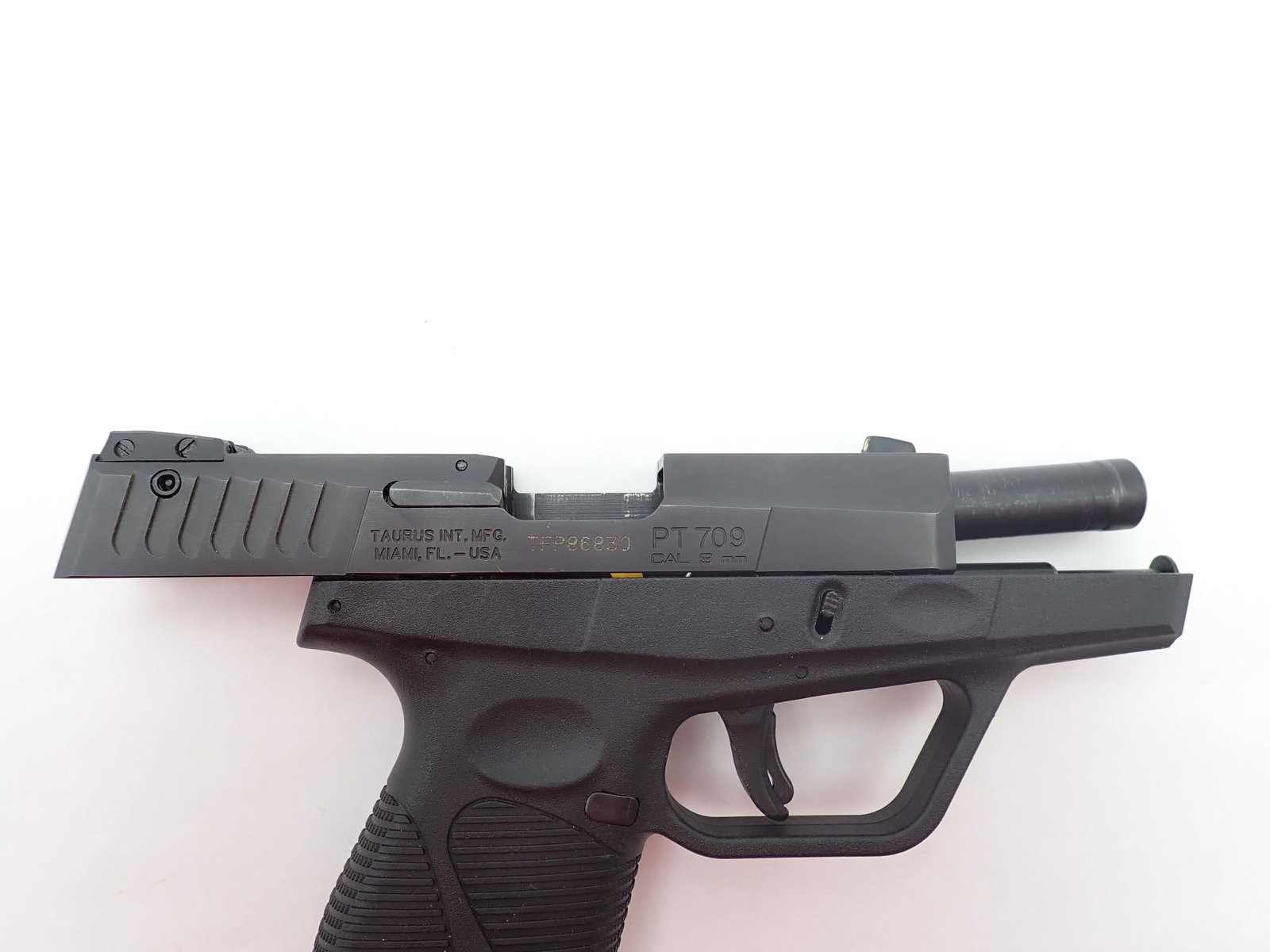 Taurus PT 709 Slim Pistol - 12