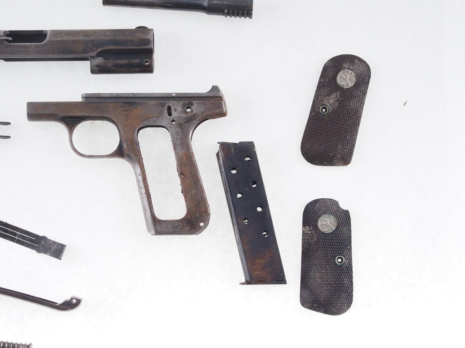 Colt 1903 Pistol - 3