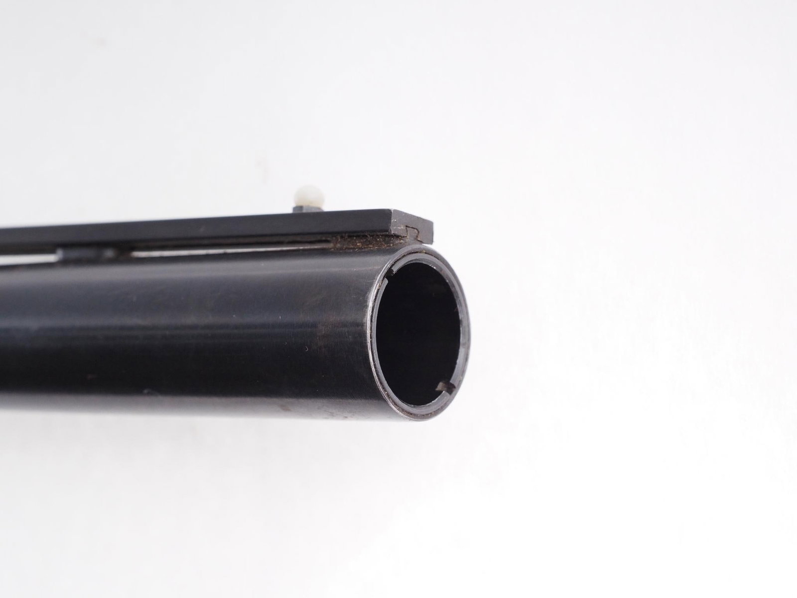 Mossberg 500 A Shotgun - 9