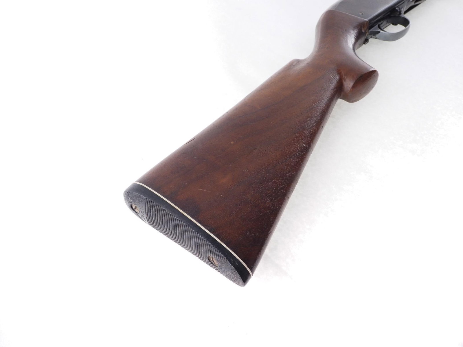 Stevens 820 B Shotgun - 11