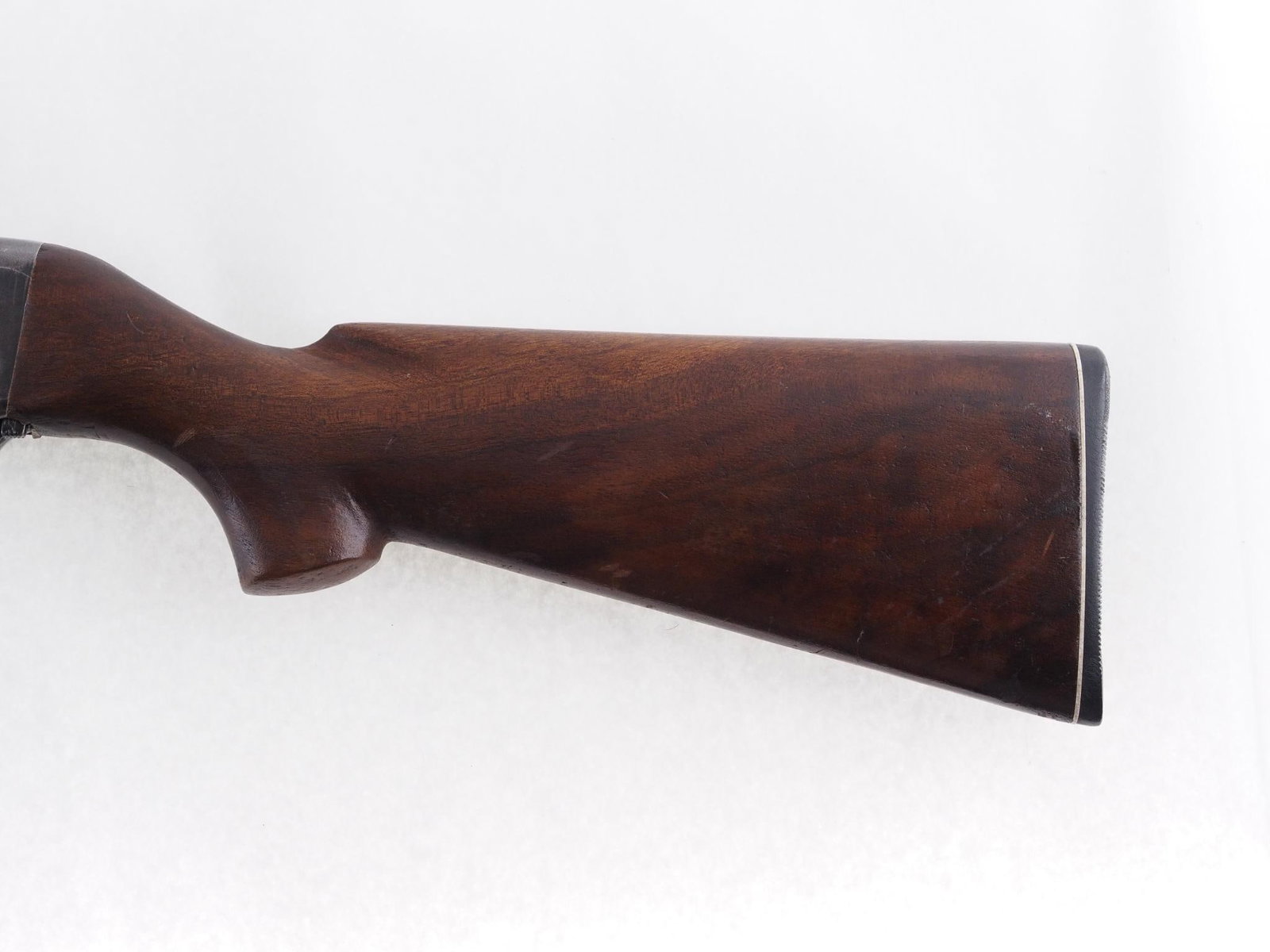 Stevens 820 B Shotgun - 18
