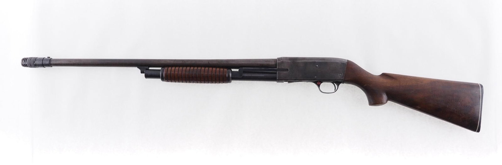 Stevens 820 B Shotgun - 2