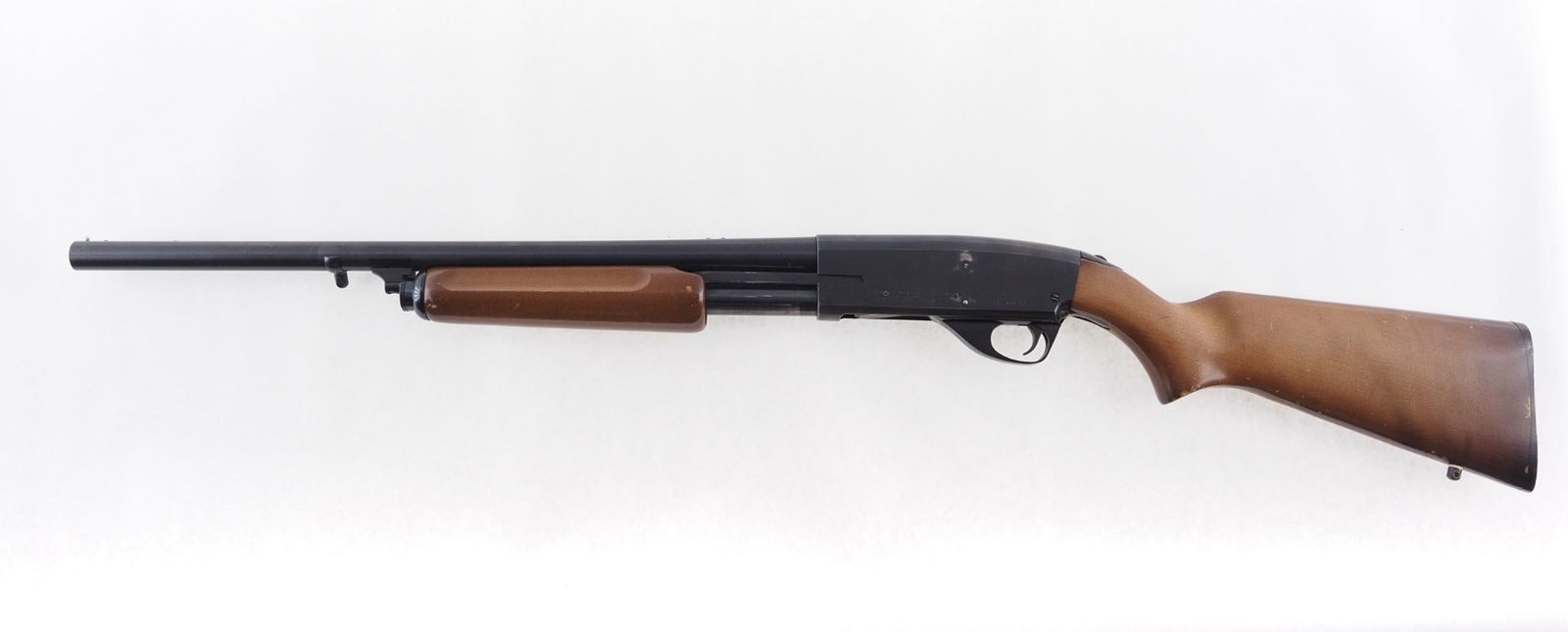 Springfield 67 series D Shotgun - 2
