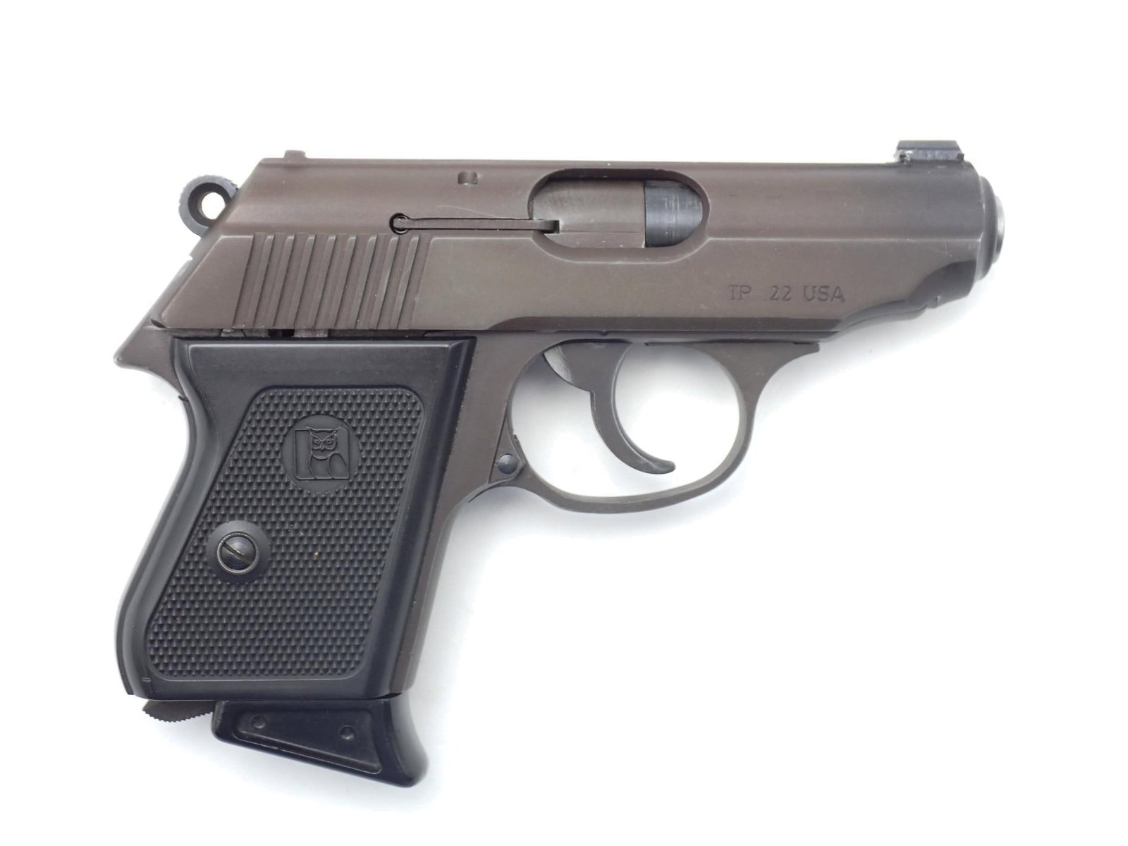 Iver Johnson TP22 Pistol: SN: AE76951 Year of Mfg: 1982-1988 Cal: .22 LR Action Type: Semi Auto Barrel Length: 2.85" Sights/Optics: Factory sights Stock: Black plastic factory grips Finish: Zinc, unfinished Finish Cond: