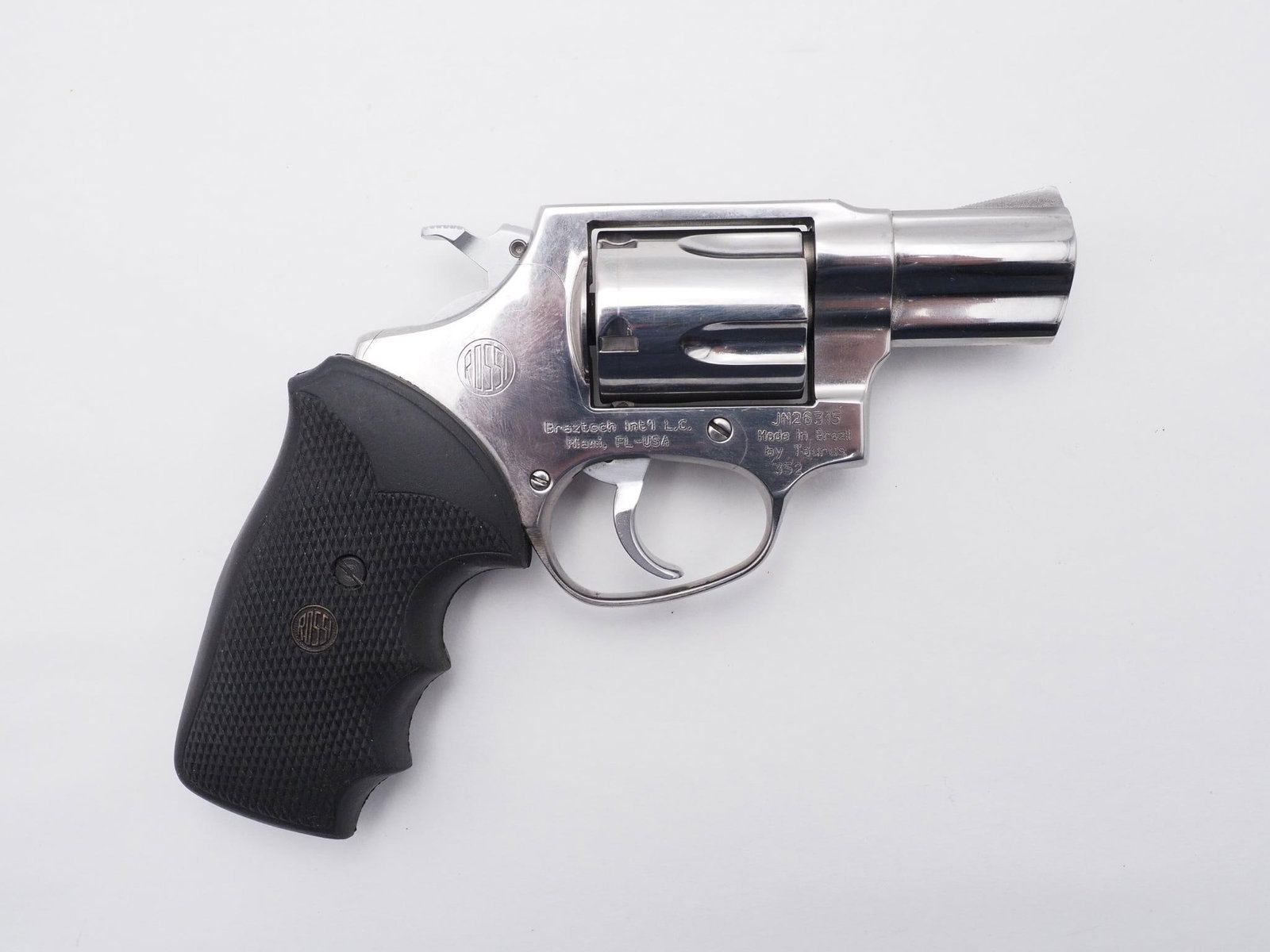Rossi Model 352 Revolver: SN: JN26315 Cal: .38 SPL Action Type: Double Action Barrel Length: 2" Sights/Optics: Original sights Stock: Rubber factory grips Finish: Stainless Finish Cond: Original Bore: Very Good Overall Cond: