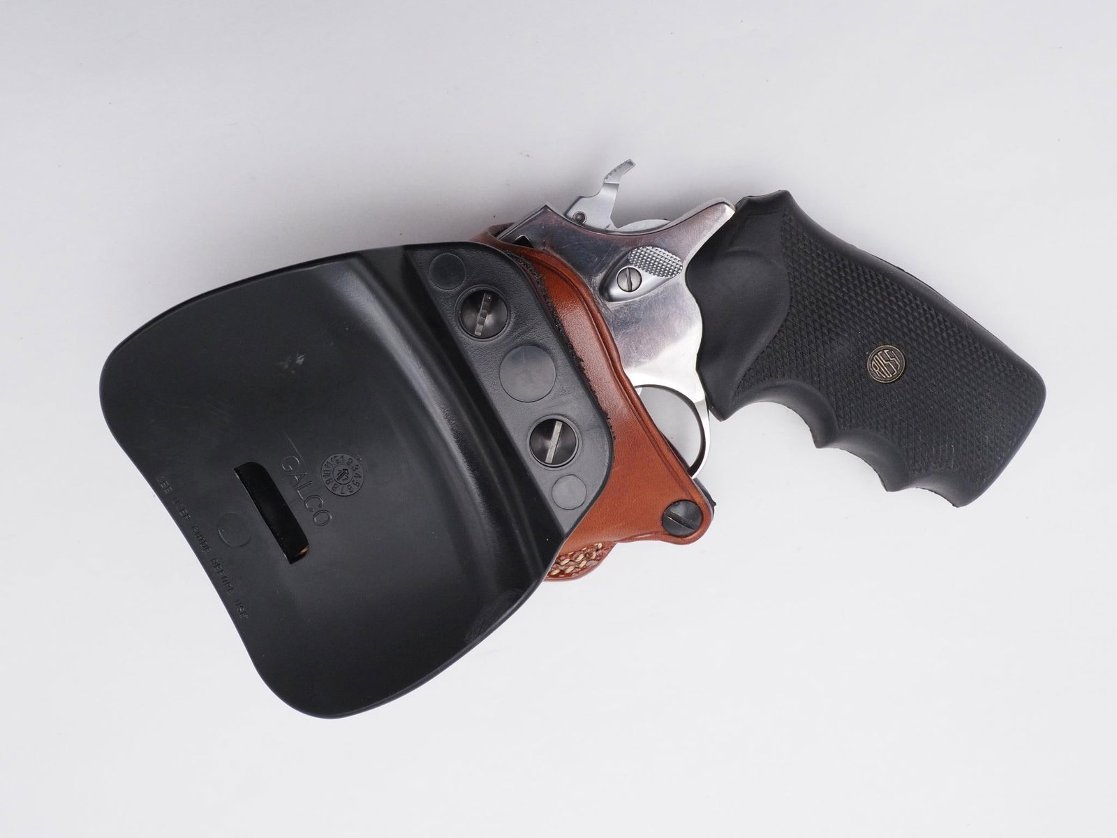 Rossi Model 352 Revolver - 20