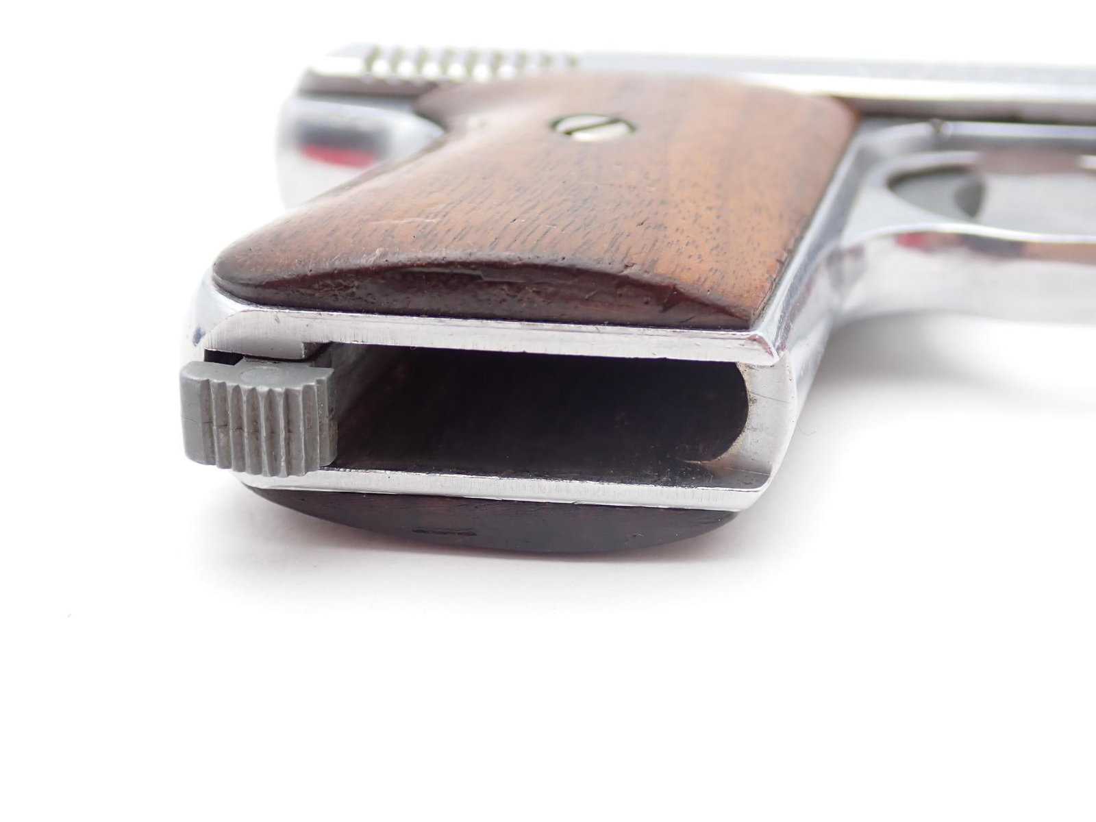 Jennings J-22 Pistol - 5
