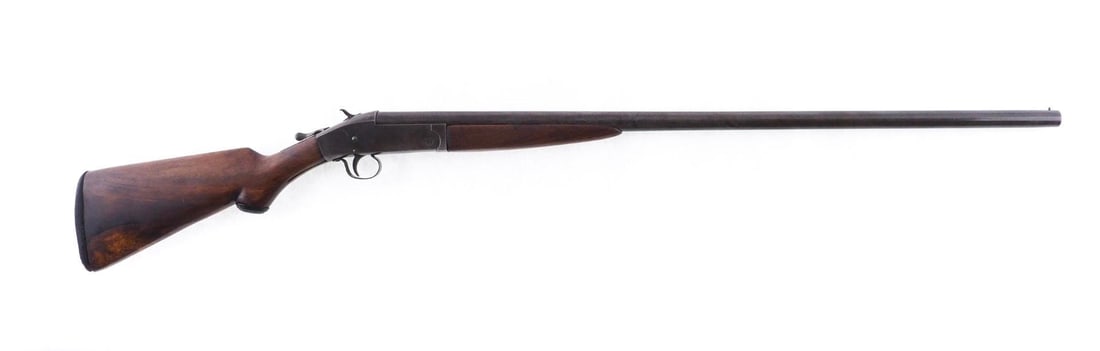 Sears and Roebuck New White Powder Wonder Shotgun: Cal: 12 Ga. Action Type: Single Shot Barrel Length: 32" Full Choke Sights/Optics: Beaded Front Stock: Original wood stock, small crack at wrist Finish: Blued Finish Cond: Original Bore: Poor-Good