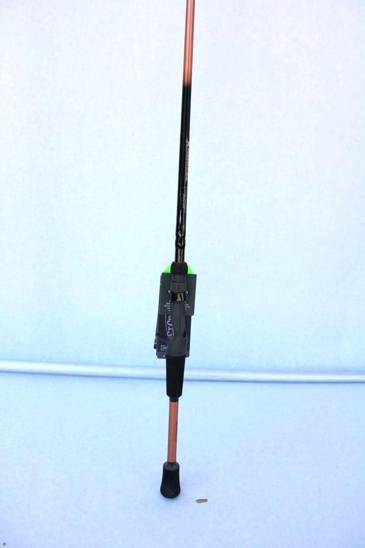 St Croix Triumph X TXC70MF Casting Rod - 7