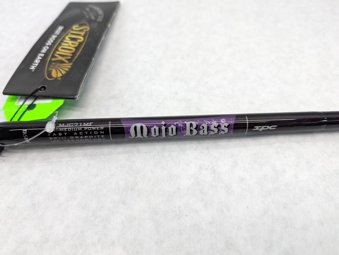 St Croix Mojo Bass IPC MJC71MF Baitcaster Rod - 4