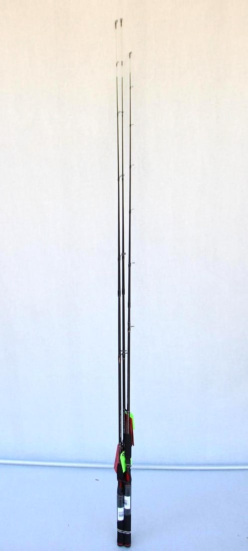 (3) Shakespeare Ugly Stik GX2 Fishing Rods: (2) 01G21CM 7', and (1) USCA662MH 6' 6"
