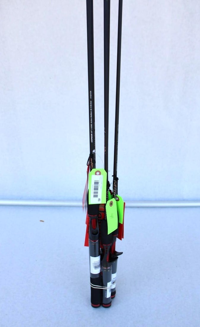 (5) Shakespeare Ugly Stik GX2 Fishing Rods - 5