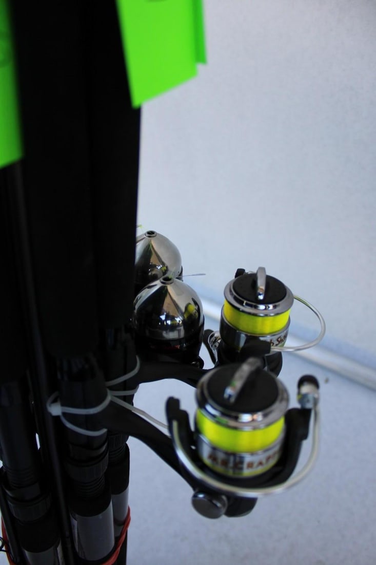 (5) Mr. Crappie Slab Daddy Fishing Rods incl. - 7