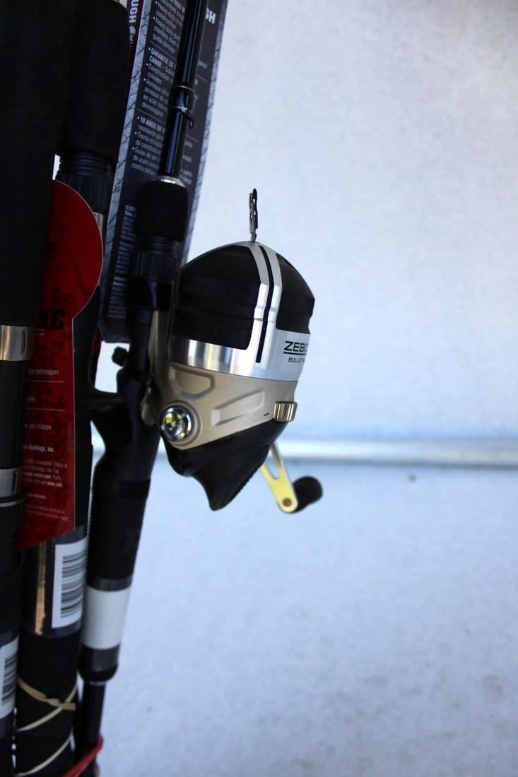 (5) Zebco Fishing Rods - 7