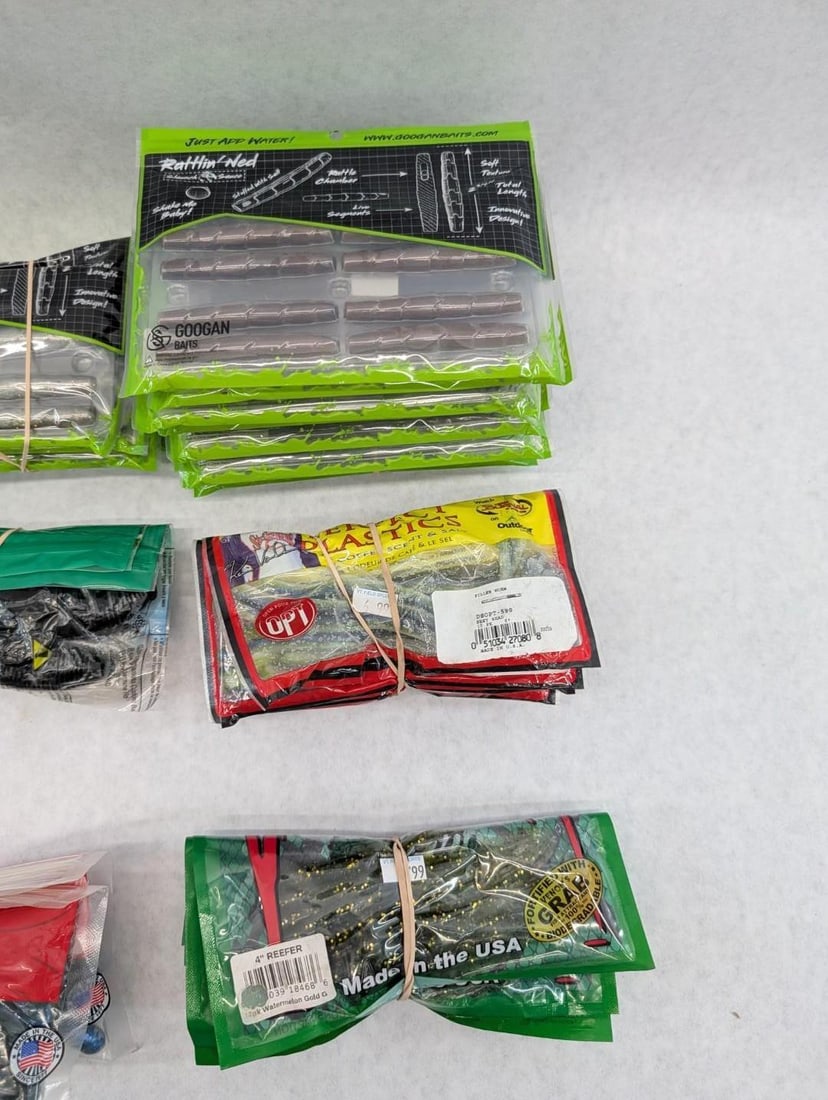 (37+/-) Packages of Asst. Rubber Bait - 4