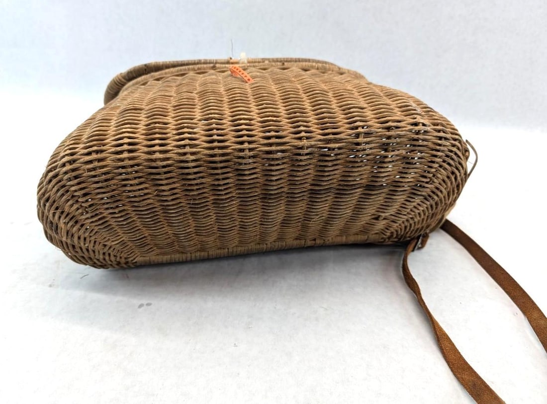 Vintage Wicker Fishing Creel - 5