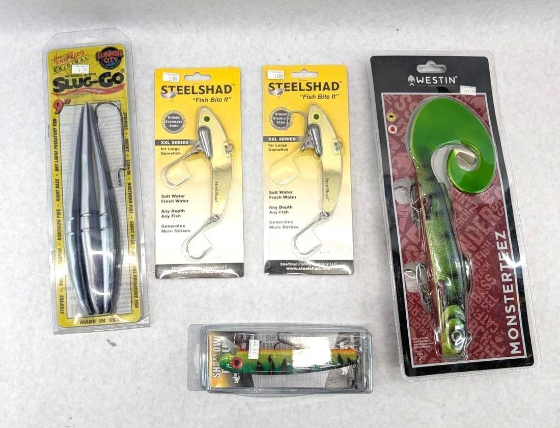 (5) Asst. Large Fishing Lures: (2) Steelshad XXL Gold, Shallow Raider, Lunker City Slug-Go, and Monster Teez R'N R 25cm 188g Sinking Wow Perch