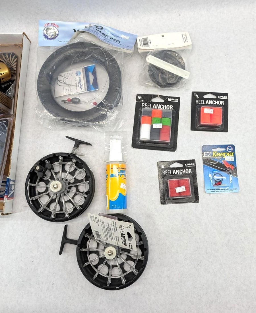 (5+/-) Fishing Reels & Accessories - 5