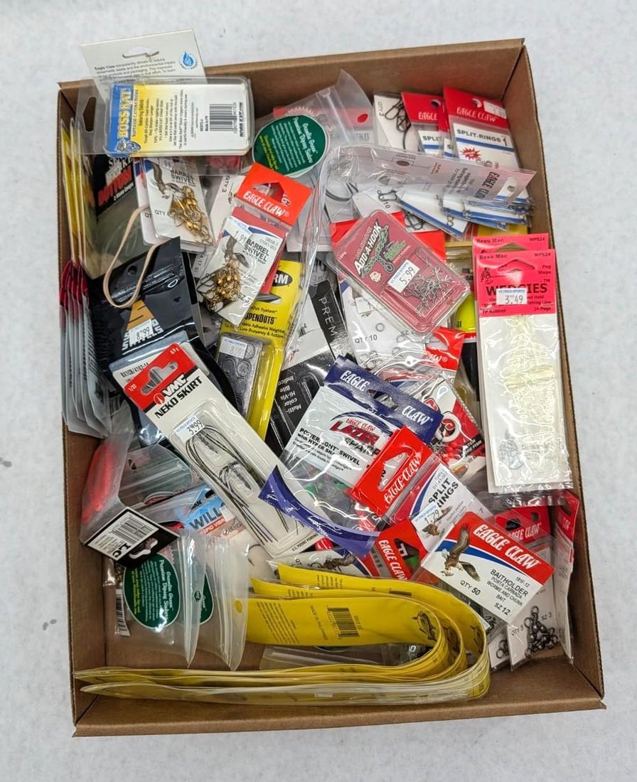 Asst. Fishing Accessories: including swivels, hooks, sinkers, rigs, etc