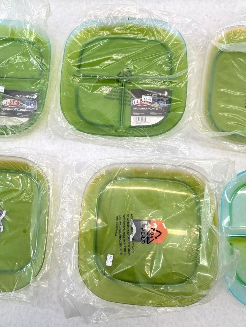 (10) GSI Outdoors Divided Plates - 4