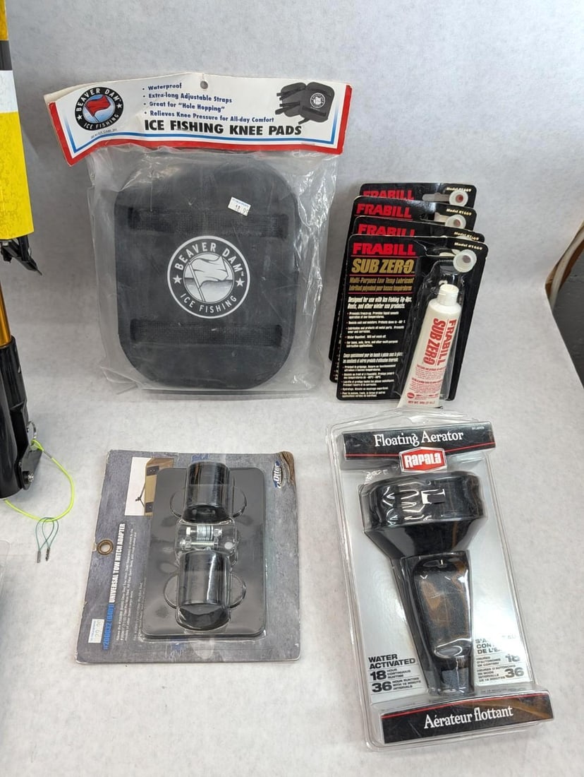 Large Ice Fishing Lot - 7