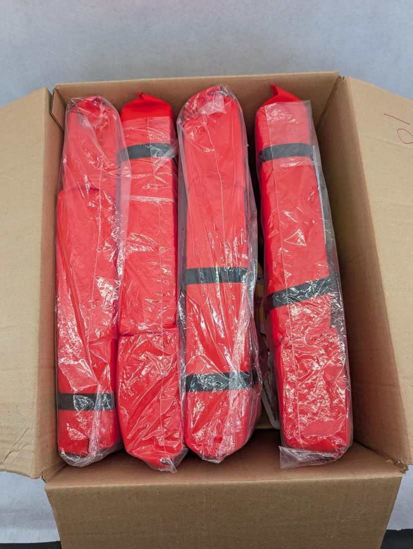 (5) Adult Life Jackets - 4